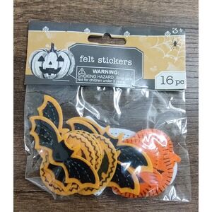 Halloween Themed 1pk of 16 Pcs Felt Stickers Brand New Bats Pumpkins Ghosts B7